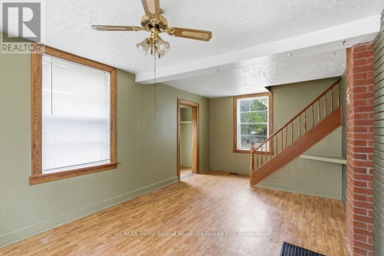 132 LAWSON DRIVE, Kearney, Ontario, P0A1J0
