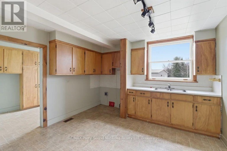 132 LAWSON DRIVE, Kearney, Ontario, P0A1J0
