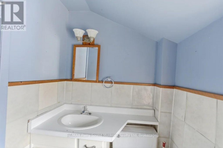 132 LAWSON DRIVE, Kearney, Ontario, P0A1J0