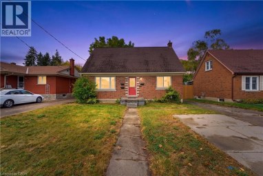 25 MEINZINGER Avenue Kitchener Ontario photo 1