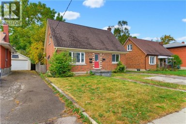 25 MEINZINGER Avenue Kitchener Ontario photo 2