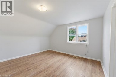 25 MEINZINGER Avenue Kitchener Ontario photo 20