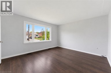 25 MEINZINGER Avenue Kitchener Ontario photo 5