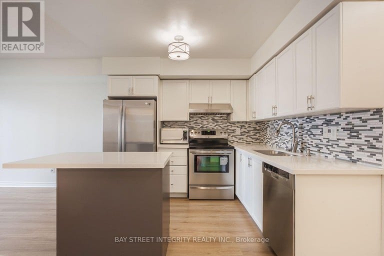 2328 - 3888 DUKE OF YORK BOULEVARD, Mississauga (City Centre), Ontario, L5B4P5