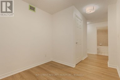 2328 - 3888 DUKE OF YORK BOULEVARD Mississauga (City Centre) Ontario photo 22