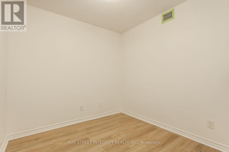 2328 - 3888 DUKE OF YORK BOULEVARD, Mississauga (City Centre), Ontario, L5B4P5