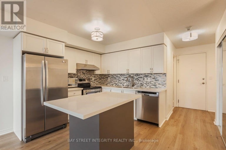 2328 - 3888 DUKE OF YORK BOULEVARD, Mississauga (City Centre), Ontario, L5B4P5