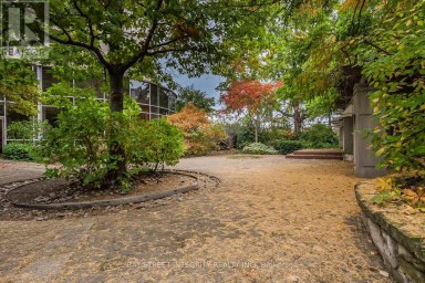 2328 - 3888 DUKE OF YORK BOULEVARD Mississauga (City Centre) Ontario photo 31