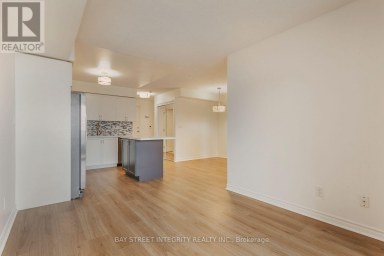 2328 - 3888 DUKE OF YORK BOULEVARD Mississauga (City Centre) Ontario photo 5