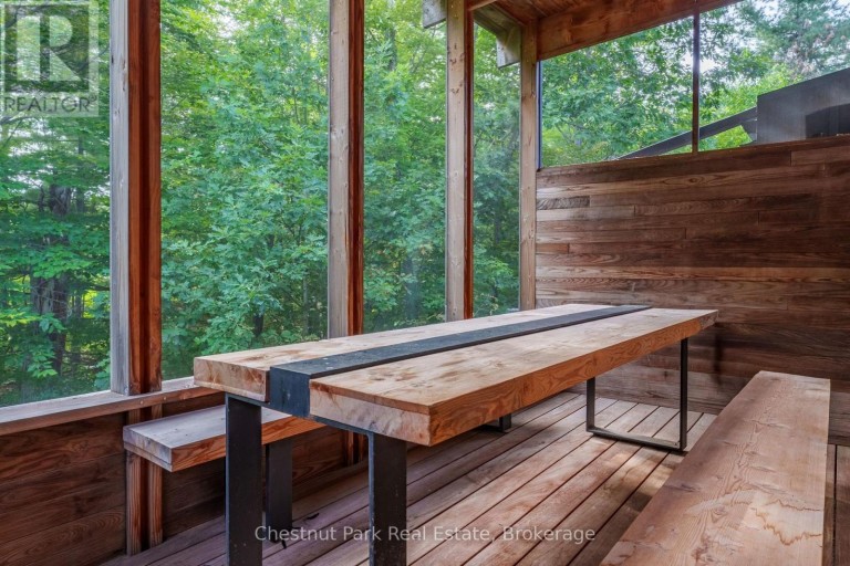 62 CARRICK TRAIL, Gravenhurst (Muskoka (S)), Ontario, P1P0A6