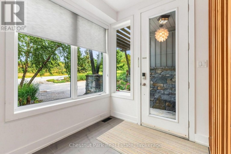62 CARRICK TRAIL, Gravenhurst (Muskoka (S)), Ontario, P1P0A6