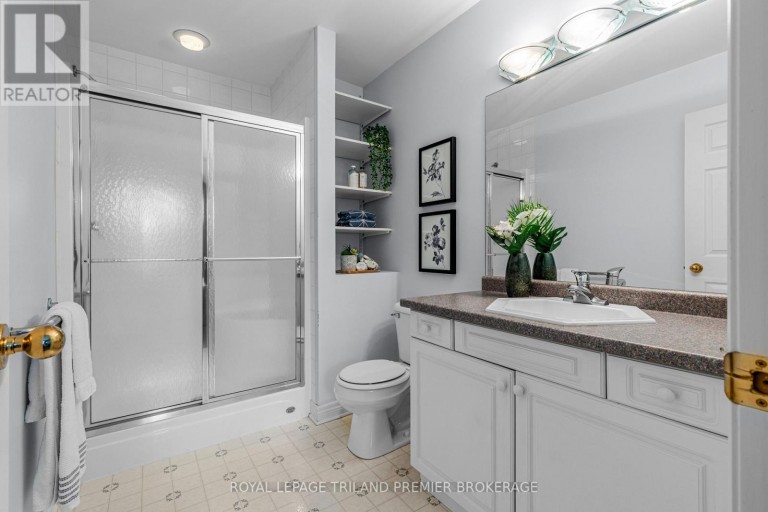 7 - 1755 LOUISE BOULEVARD, London North (North R), Ontario, N6G5G4