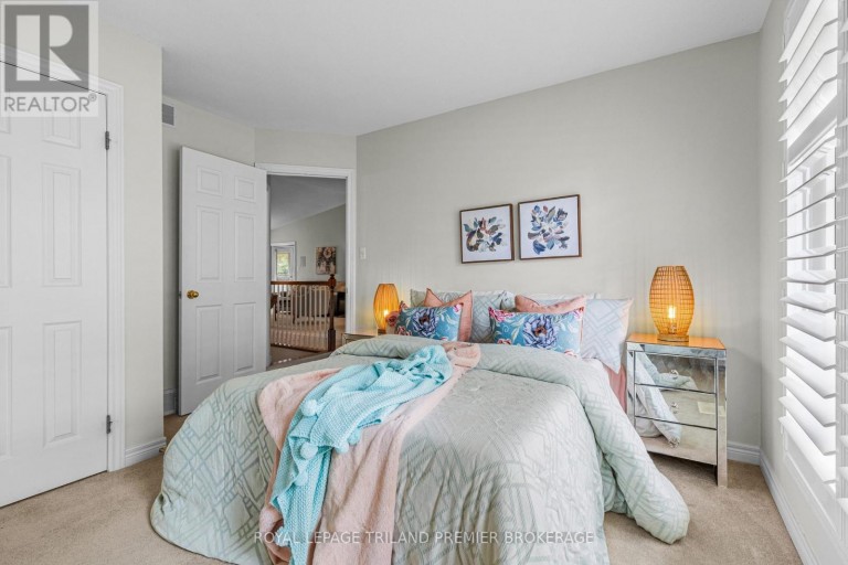 7 - 1755 LOUISE BOULEVARD, London North (North R), Ontario, N6G5G4