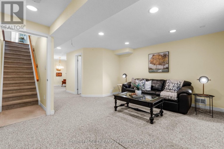7 - 1755 LOUISE BOULEVARD, London North (North R), Ontario, N6G5G4