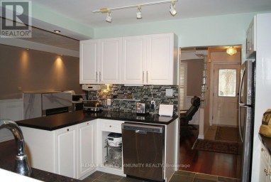 56 WILLESDEN ROAD Toronto (Hillcrest Village) Ontario photo 5