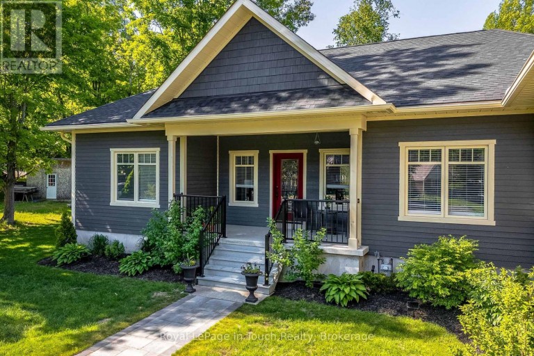 55 BEAUFORT CRESCENT, Tiny, Ontario, L9M0B8