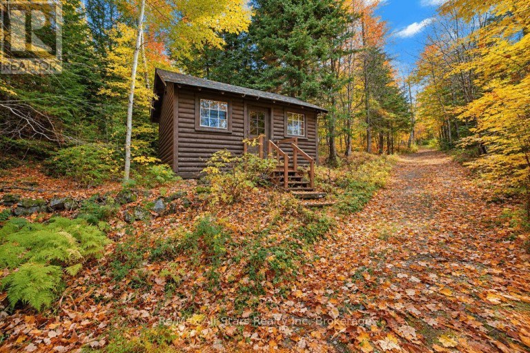 14 60 HIGHWAY E, South Algonquin, Ontario, P0A1H0