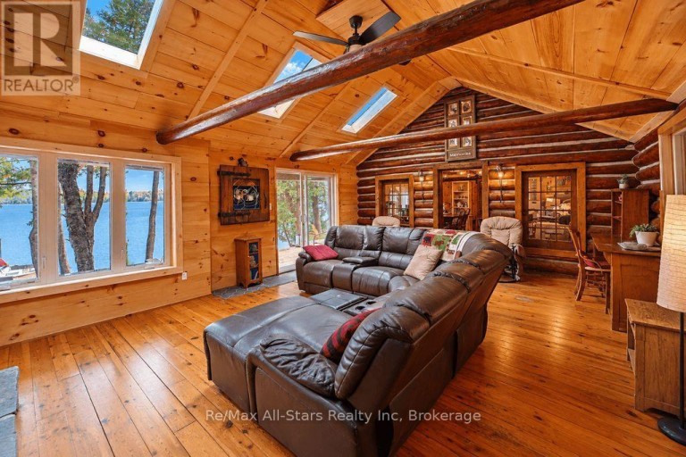 14 60 HIGHWAY E, South Algonquin, Ontario, P0A1H0