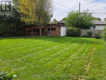 302 POPLAR STREET Oshawa (Donevan) Ontario photo 3