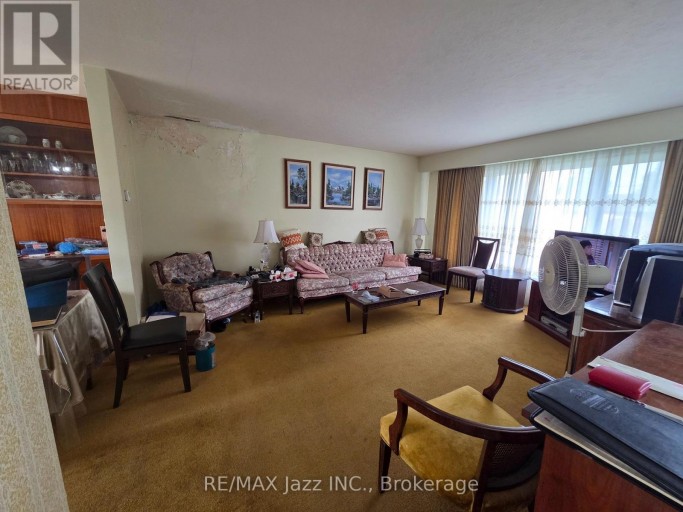 302 POPLAR STREET, Oshawa (Donevan), Ontario, L1H6P7