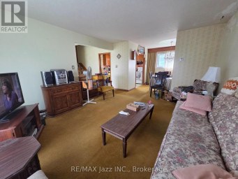302 POPLAR STREET Oshawa (Donevan) Ontario photo 5