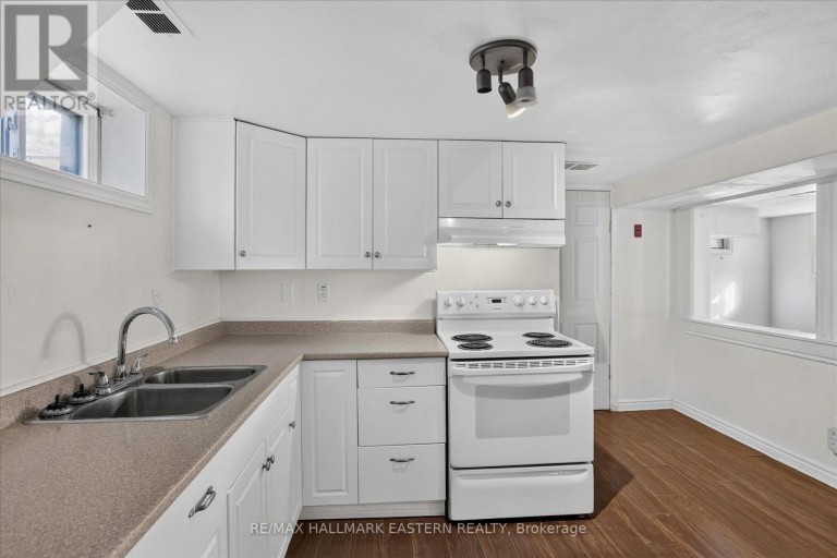 897 WESTDALE AVENUE, Peterborough (Northcrest Ward 5), Ontario, K9H6C5
