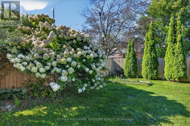 897 WESTDALE AVENUE, Peterborough (Northcrest Ward 5), Ontario, K9H6C5