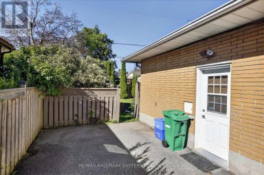 897 WESTDALE AVENUE Peterborough (Northcrest Ward 5) Ontario photo 38