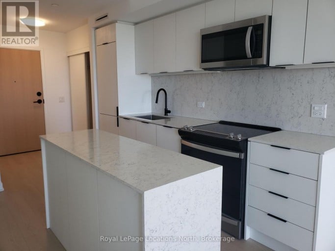 410 - 31 HURON STREET, Collingwood, Ontario, L9Y5T7