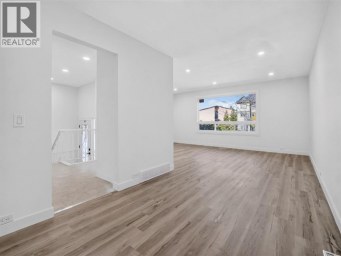614 Marlborough Way NE Calgary Alberta photo 11