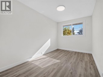 614 Marlborough Way NE Calgary Alberta photo 20