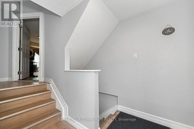 73 STRUTHERS STREET Toronto (Mimico) Ontario photo 13