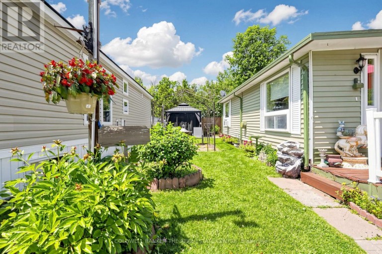 308 - 285 CRYDERMANS SIDE ROAD, Georgina (Baldwin), Ontario, L0E1A0