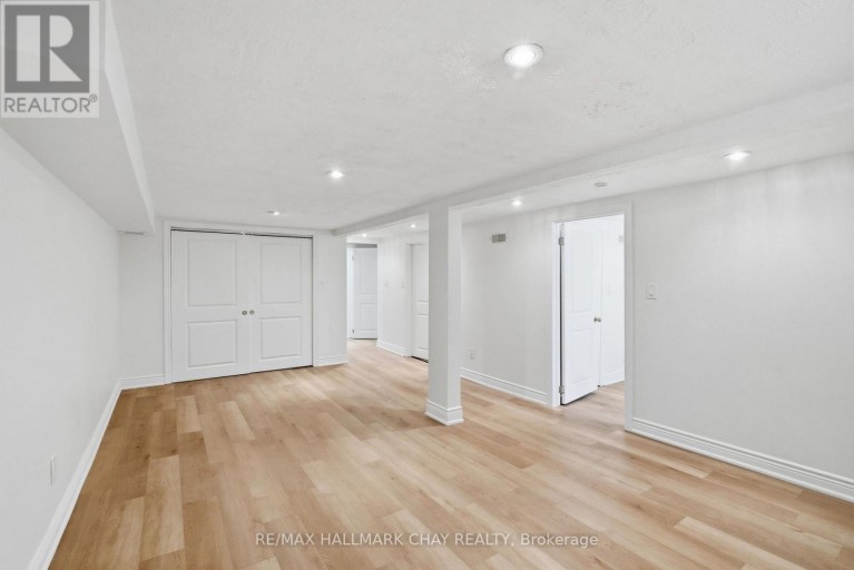 174 ST VINCENT STREET, Barrie (Codrington), Ontario, L4M3Z2