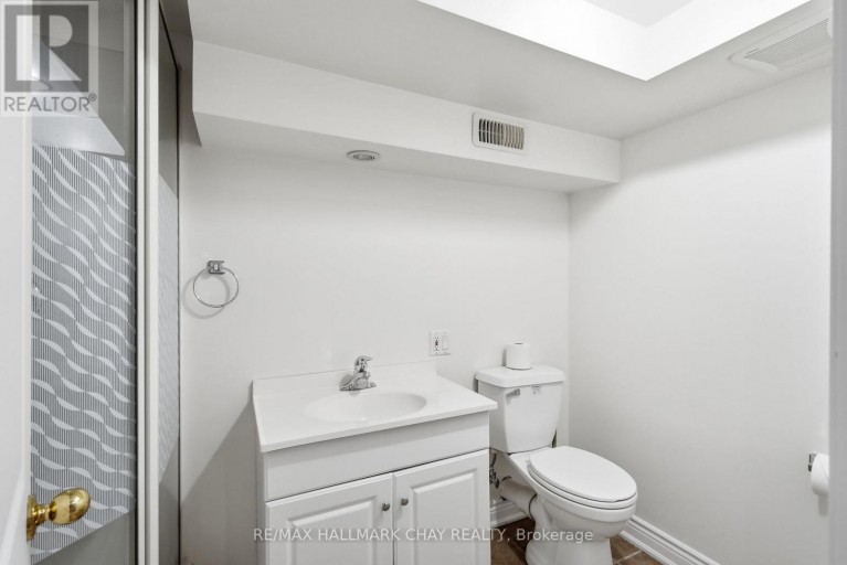 174 ST VINCENT STREET, Barrie (Codrington), Ontario, L4M3Z2
