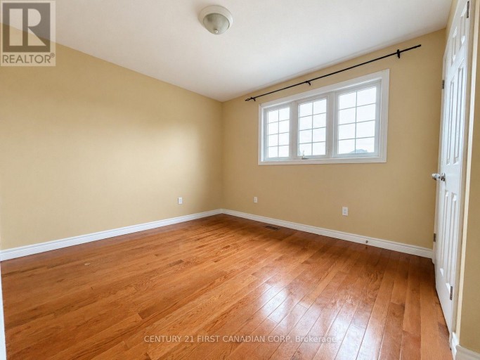 2052 BLACKWATER ROAD, London North (North B), Ontario, N5X4K1