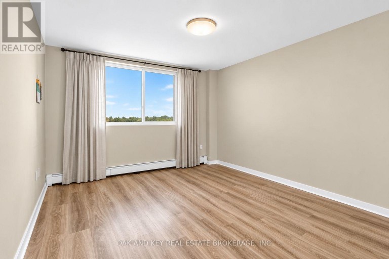 705 - 573 MORNINGTON AVENUE, London East (East G), Ontario, N5Y4T9