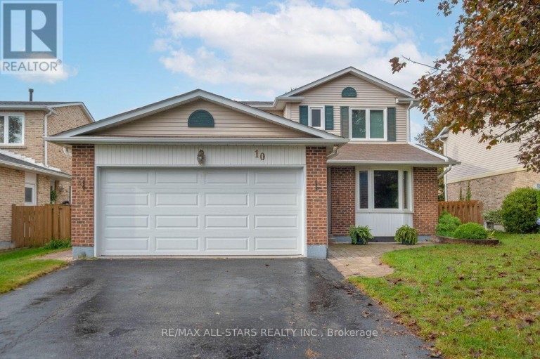 10 COLETTE DRIVE, Whitby (Downtown Whitby), Ontario, L1N6G7