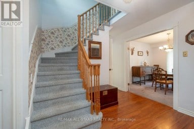 10 COLETTE DRIVE Whitby (Downtown Whitby) Ontario photo 9
