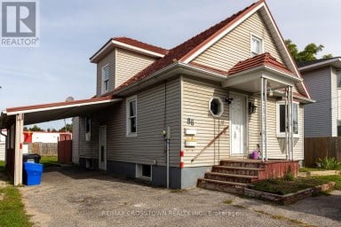 86 VICTORIA STREET Barrie (400 North) Ontario photo 1