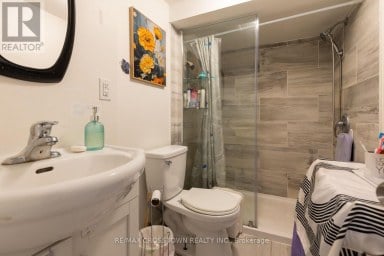 86 VICTORIA STREET Barrie (400 North) Ontario photo 21