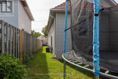 86 VICTORIA STREET Barrie (400 North) Ontario photo 29