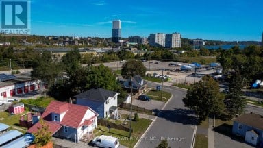 86 VICTORIA STREET Barrie (400 North) Ontario photo 30