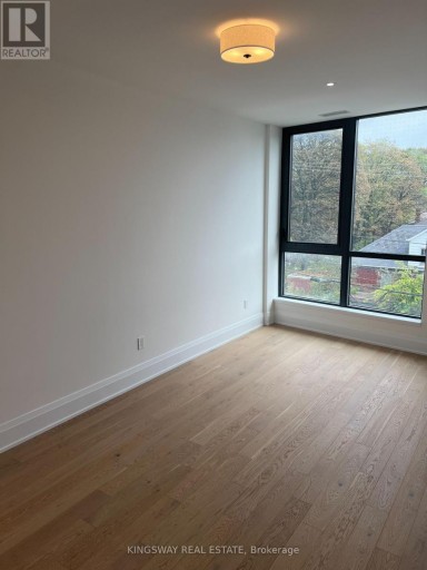 218 - 505 GLENCAIRN AVENUE, Toronto (Englemount-Lawrence), Ontario, M6B0B3