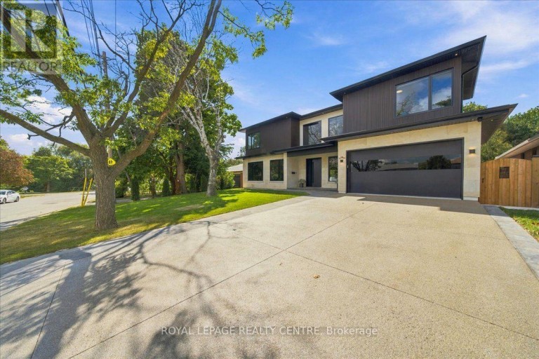 116 ELMCREST ROAD, Toronto (Eringate-Centennial-West Deane), Ontario, M9C3R9