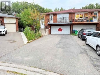 32 MADISON STREET Brampton (Central Park) Ontario photo 1