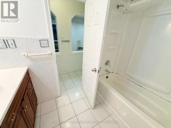 32 MADISON STREET Brampton (Central Park) Ontario photo 22