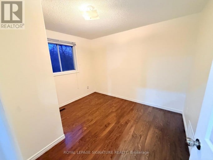 32 MADISON STREET, Brampton (Central Park), Ontario, L6S3C5