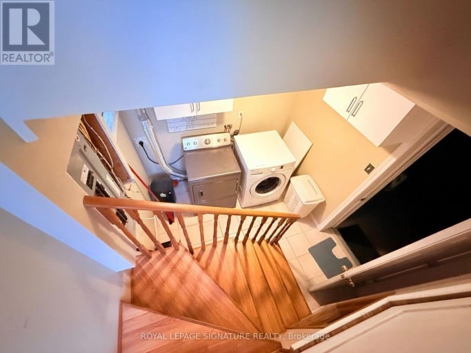 32 MADISON STREET, Brampton (Central Park), Ontario, L6S3C5
