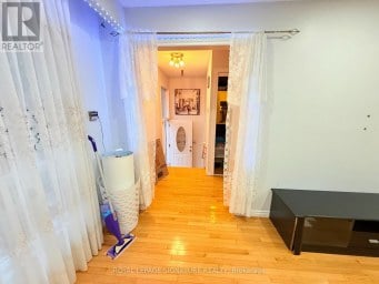 32 MADISON STREET Brampton (Central Park) Ontario photo 7